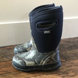bogs dinosaur boots